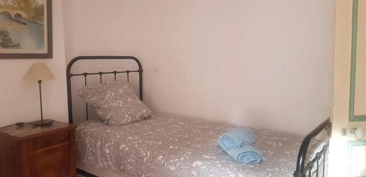Holiday home Maison Castely Mons